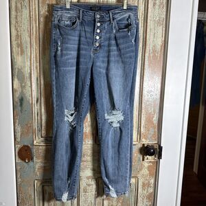 Judy Blue Women’s Boyfriend Fit Size 14W Distressed High Rise Button Fly